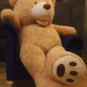 Giant Teddy Bear – Extra-Large Plush for Hugs & Gifts